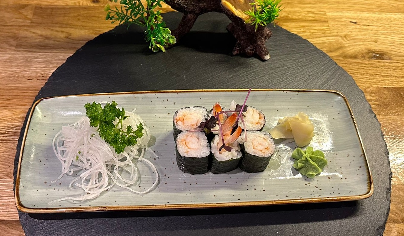 Spicy Ebi Maki